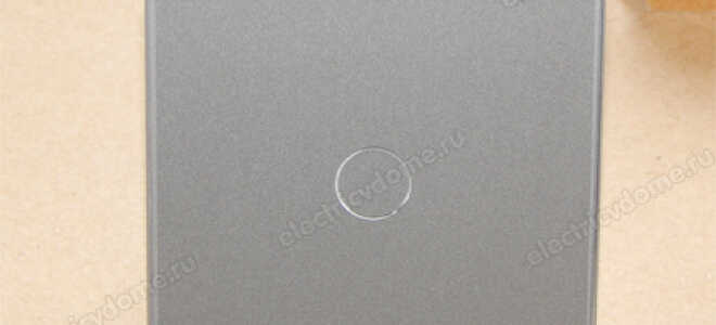 Сенсорный выключатель света 220 Вольт от Livolo