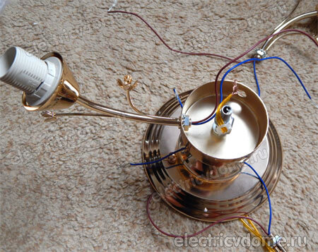 как собрать потолочную люстру