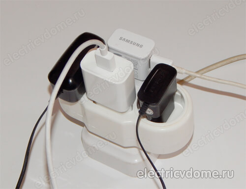 можно ли оставлять зарядку в розетке