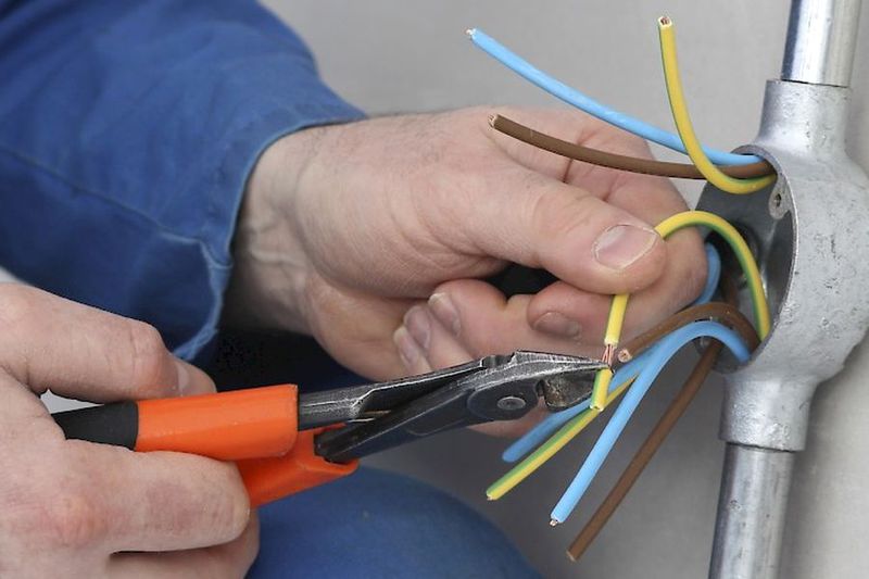 Где используются провода пвс