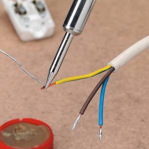 Соединение проводов пайкой